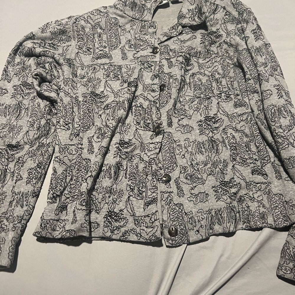Chicos Gray Patterned Button-Up Jacket Size 1 - image 1